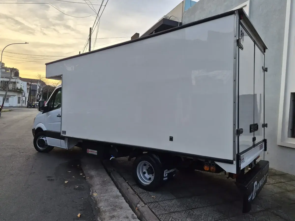 Mercedes-Benz Sprinter 2.1 515 Chasis 4325 150 Cv 2014 - foto 3