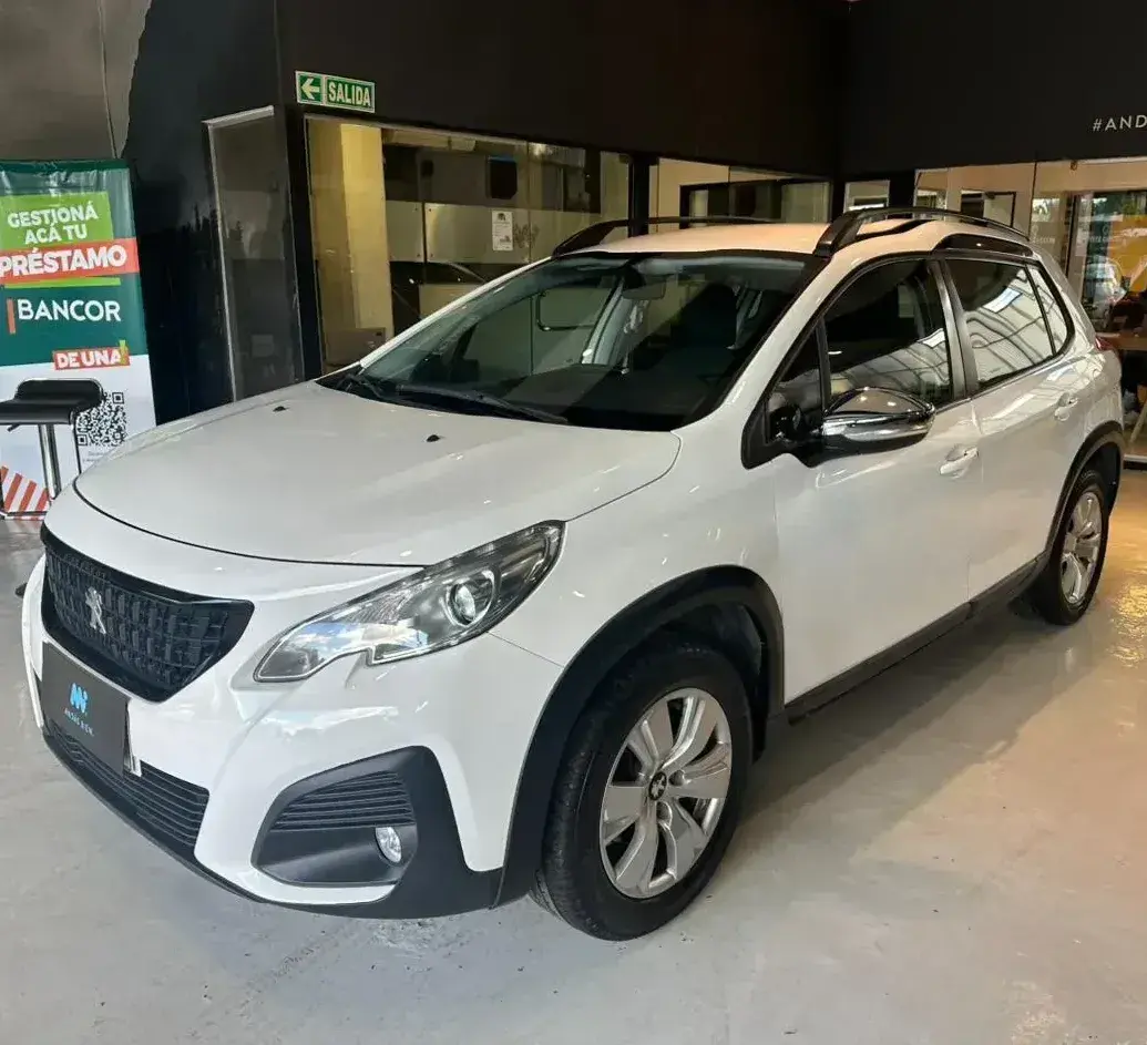 Peugeot 2008 1.6 2020 - foto 1