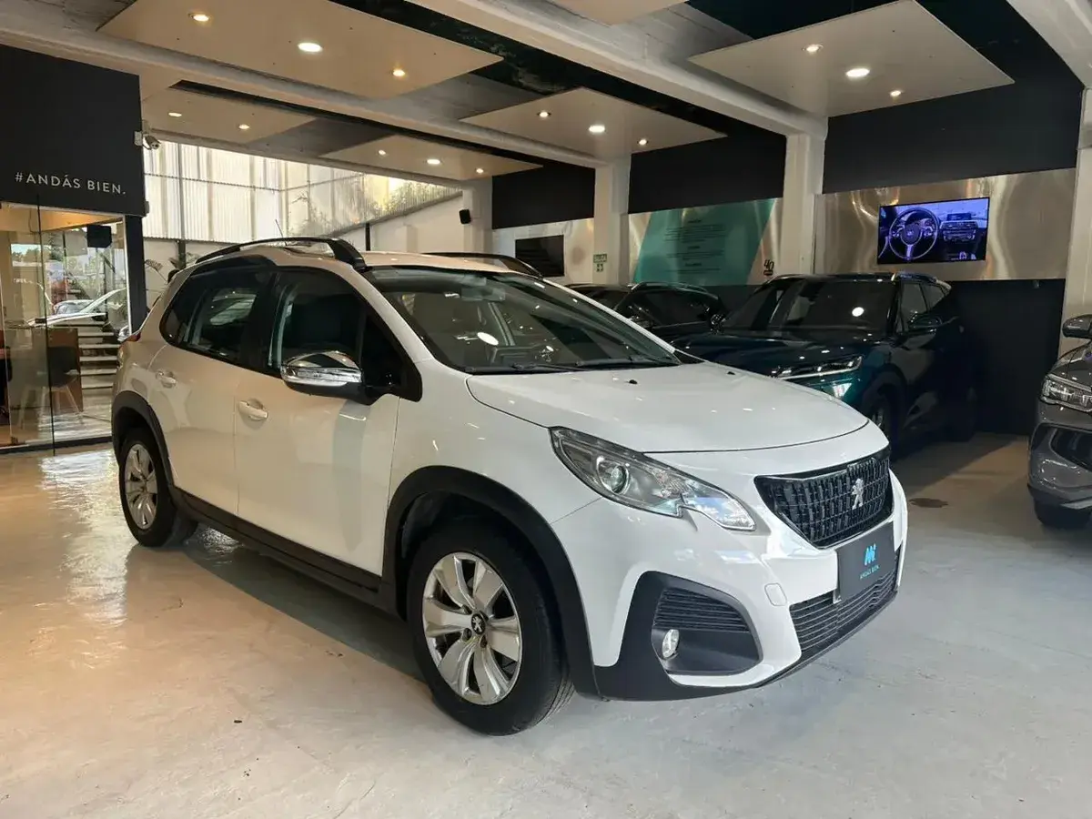 Peugeot 2008 1.6 2020 - foto 3