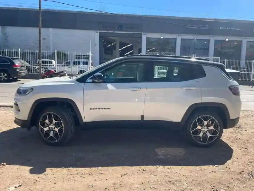 Jeep Compass 1.3 T270 Limited 4X2 At6 2026 - foto 3