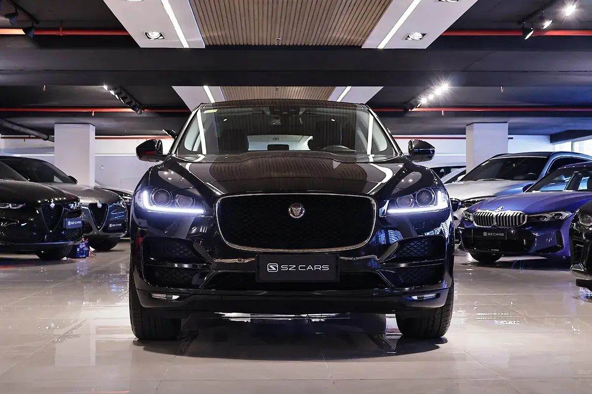 Jaguar F-Pace 2.0D Prestige 2017 - foto 2