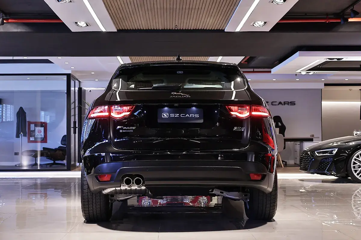 Jaguar F-Pace 2.0D Prestige 2017 - foto 5