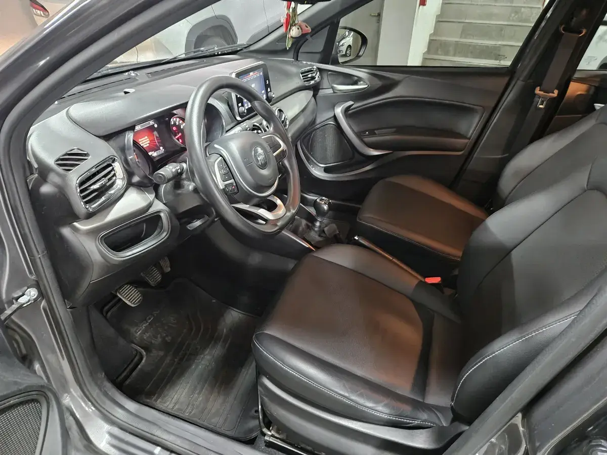 Fiat Cronos 1.8 Precision Pack Style 2022 - foto 2