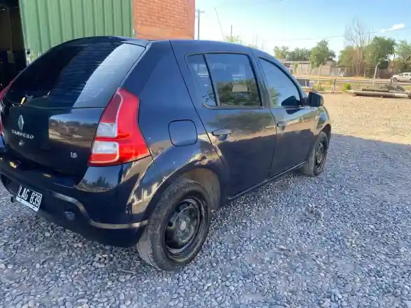 Renault Sandero 1.6 Pack Plus 90Cv 2012 - foto 2