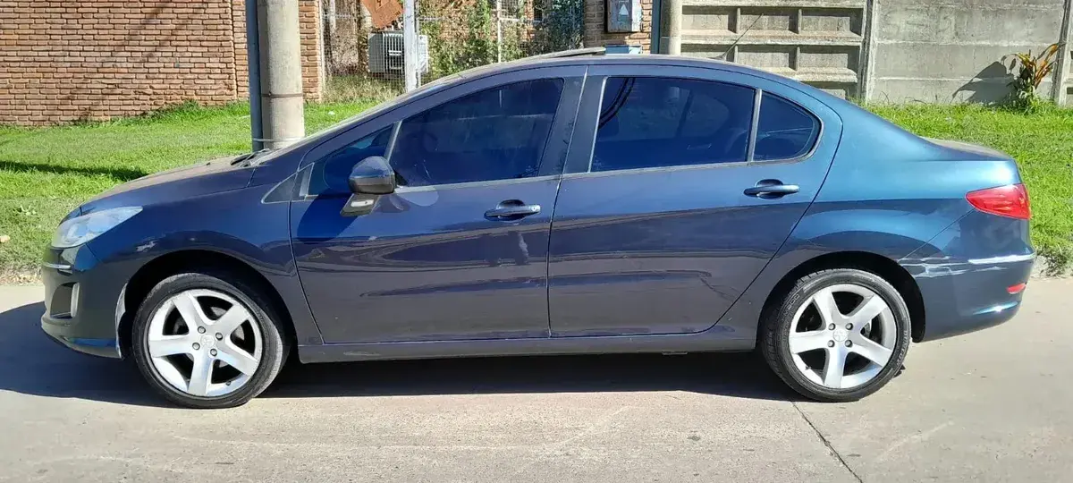 Peugeot 408 2.0 Allure Nav 143Cv 2015 - foto 4