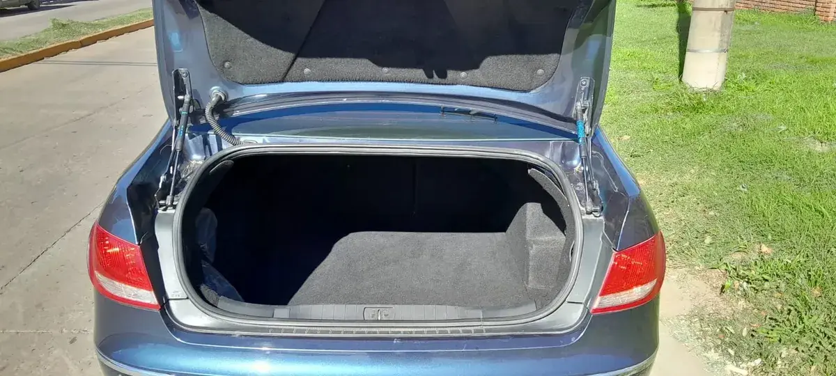 Peugeot 408 2.0 Allure Nav 143Cv 2015 - foto 5