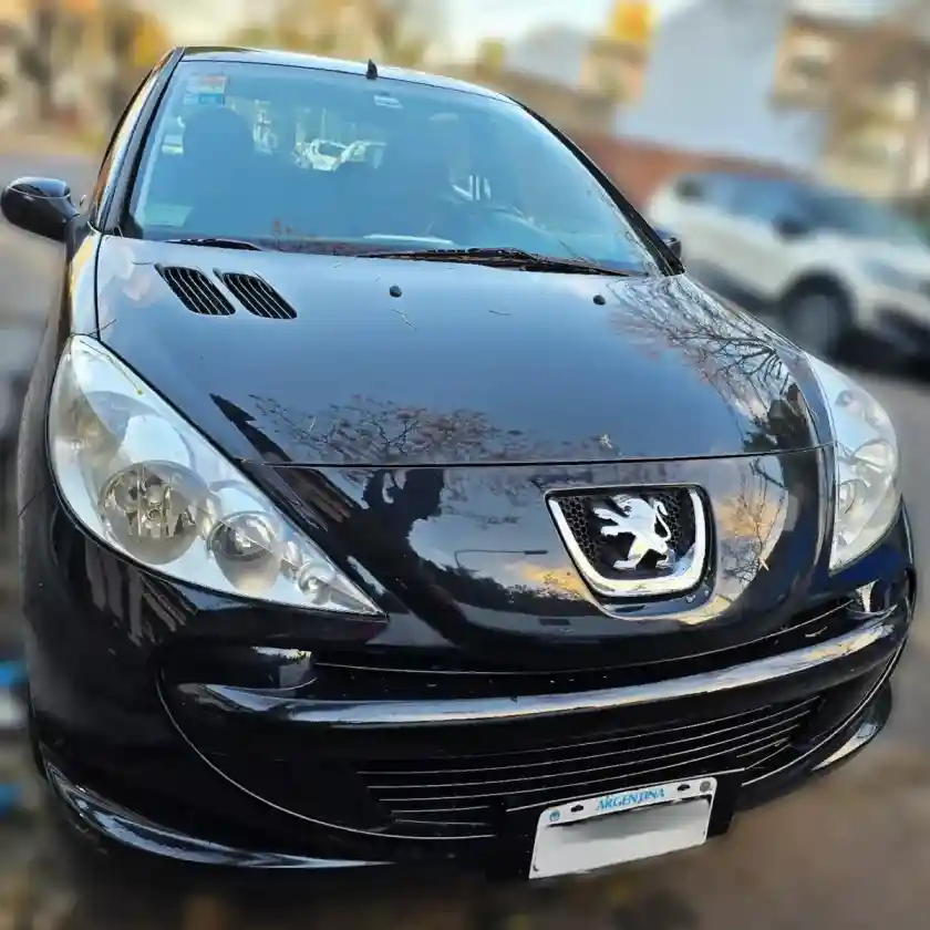 Peugeot 207 1.4 Active 75Cv 2014 - foto 3