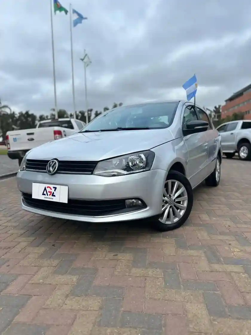 Volkswagen Voyage 1.6 Highline 101Cv 2016 - foto 3