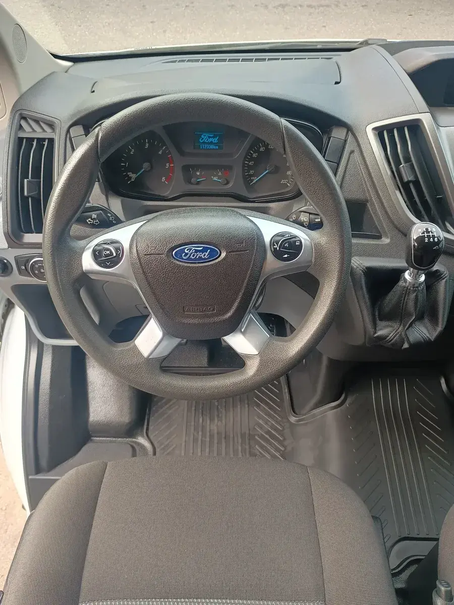 Ford Transit 2.2 Furgon Mediano 350M 2019 - foto 5