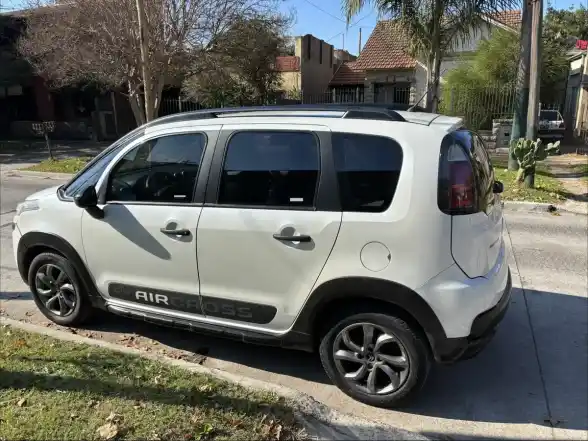 Citroën C3 Aircross 1.6 Vti 115 Feel 2017 - foto 2
