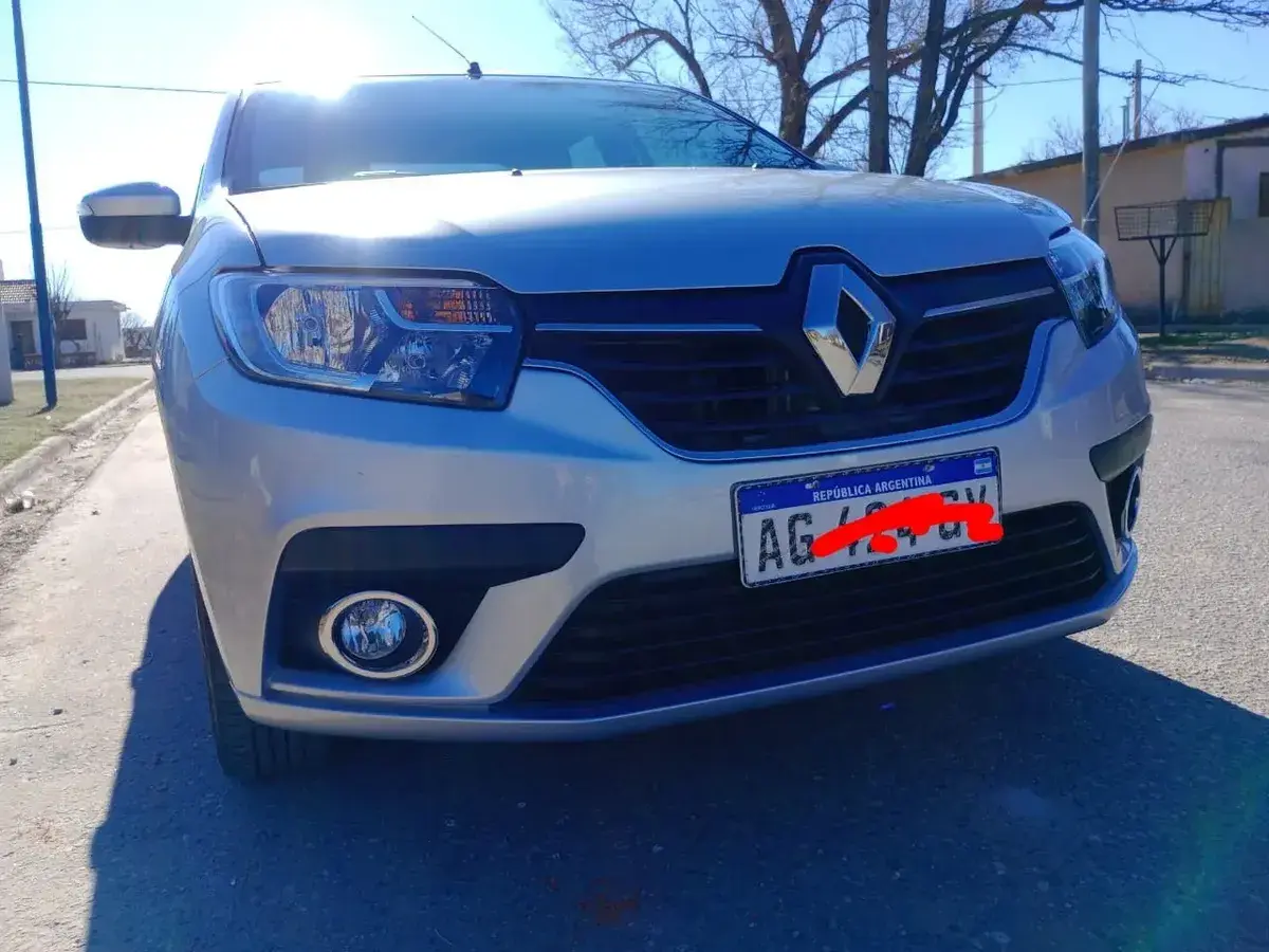 Renault Logan 1.6 16V Intense Con Gnc 2024 - foto 3