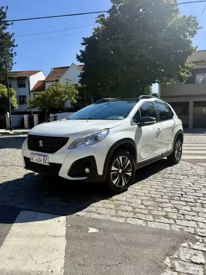 Peugeot 2008 2022 - foto 1
