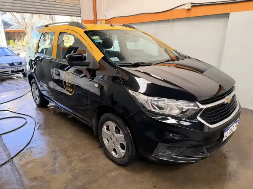Chevrolet Spin 1.8 Lt 5As 105Cv 2020 - foto 2