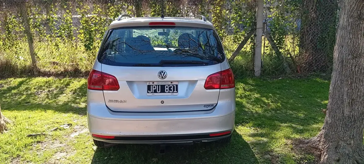 Volkswagen Suran 1.6 Comfortline 101Cv 11A 2011 - foto 4