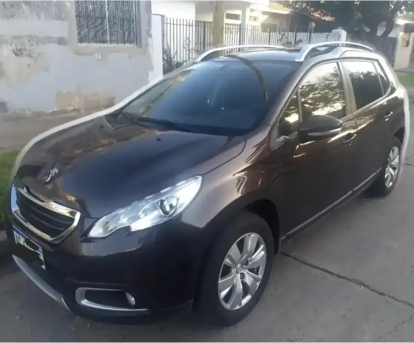 Peugeot 2008 1.6 Allure 2018 - foto 1