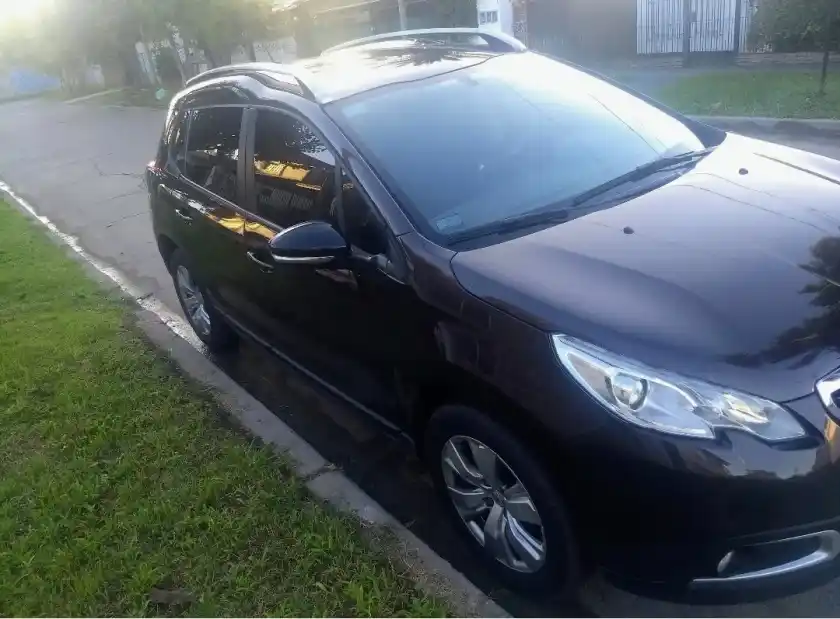 Peugeot 2008 1.6 Allure 2018 - foto 2