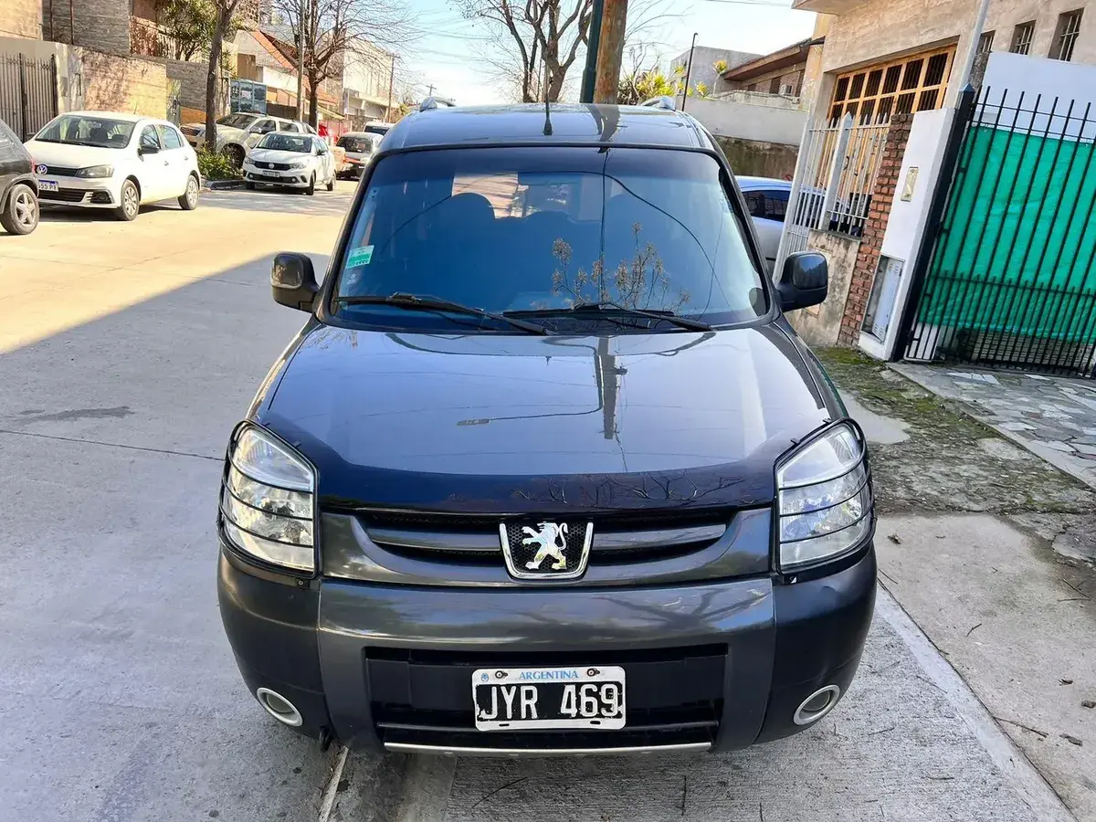 Peugeot Partner Patagónica 1.6 Hdi Vtc Plus 2011 - foto 4