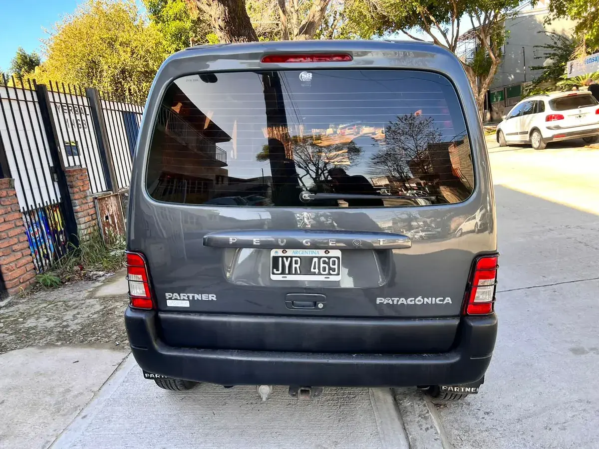 Peugeot Partner Patagónica 1.6 Hdi Vtc Plus 2011 - foto 5