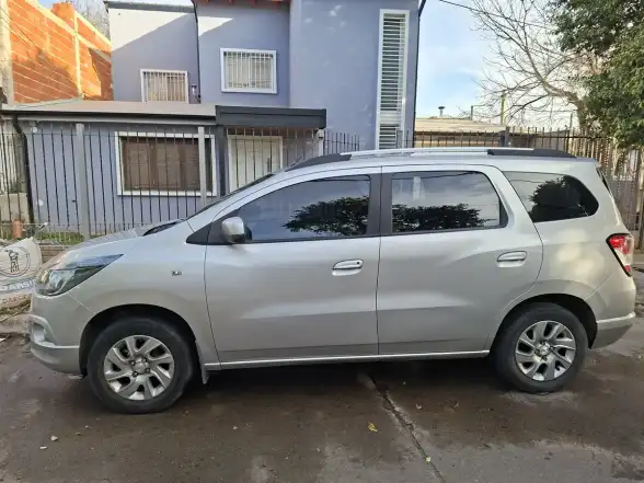 Chevrolet Spin 1.8 Ltz 7As 105Cv 2014 - foto 2