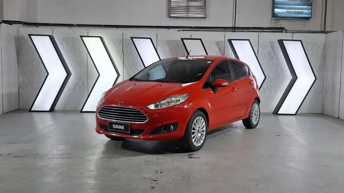 Ford Fiesta Kinetic Design 1.6 Se 2014 - foto 1