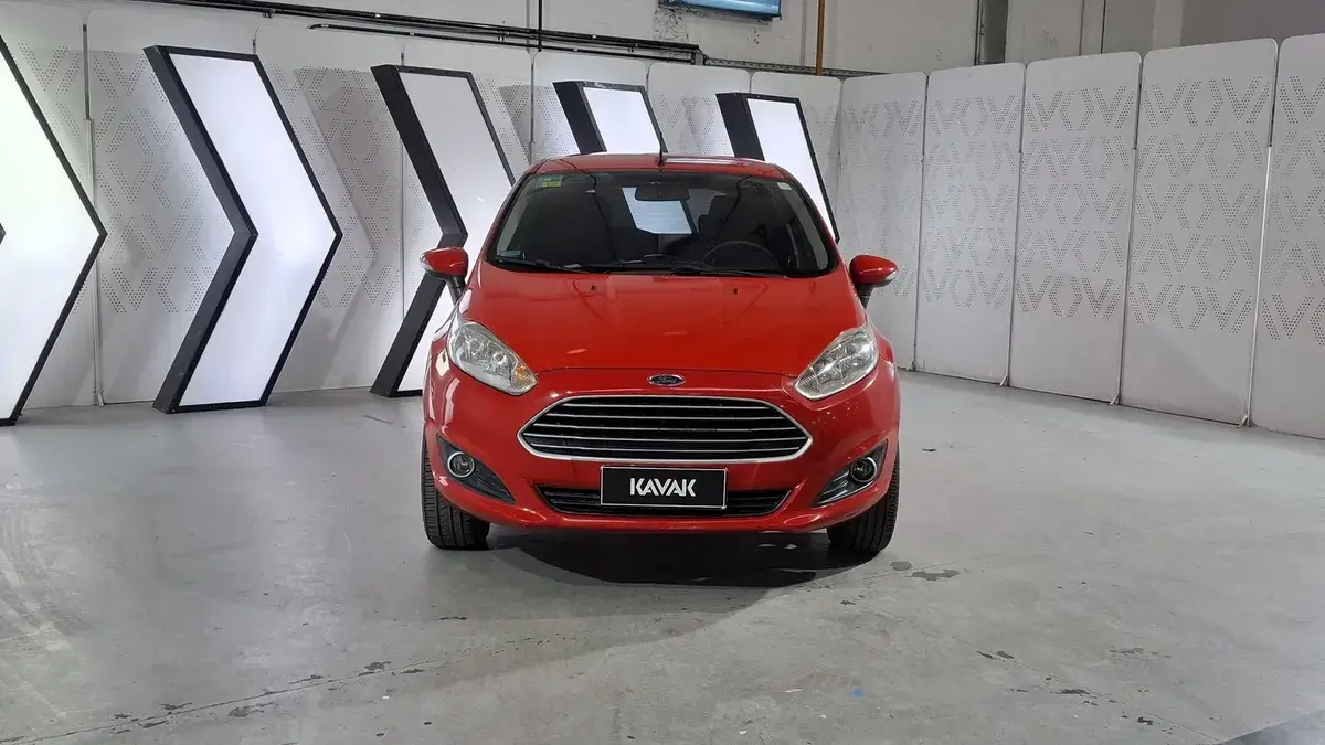 Ford Fiesta Kinetic Design 1.6 Se 2014 - foto 2