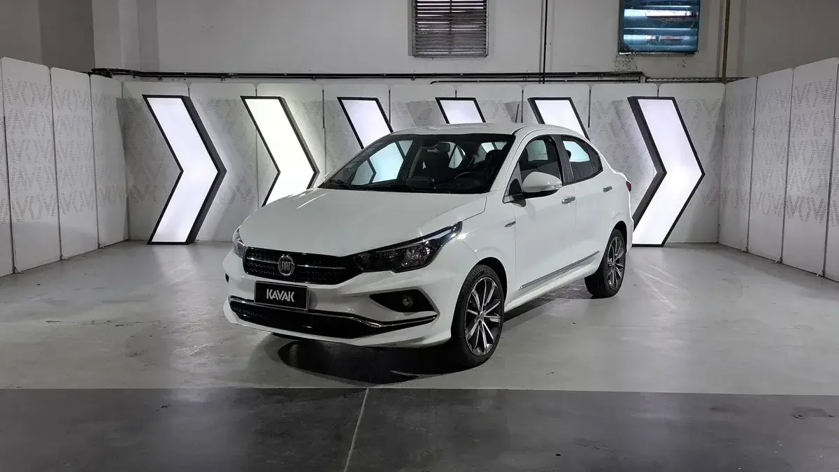 Fiat Cronos 1.8 Precision 2019 - foto 1