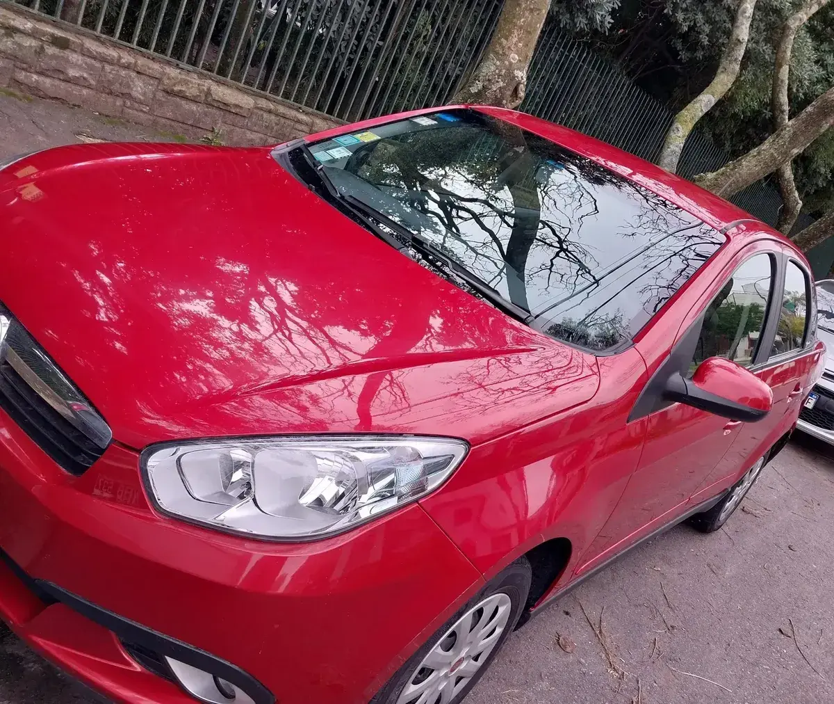 Fiat Grand Siena 1.4 Atractive 8V 2013 - foto 2