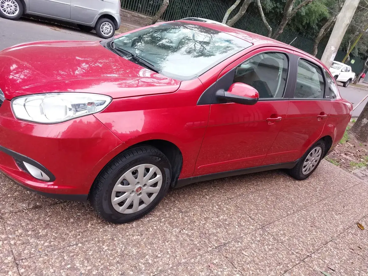 Fiat Grand Siena 1.4 Atractive 8V 2013 - foto 3