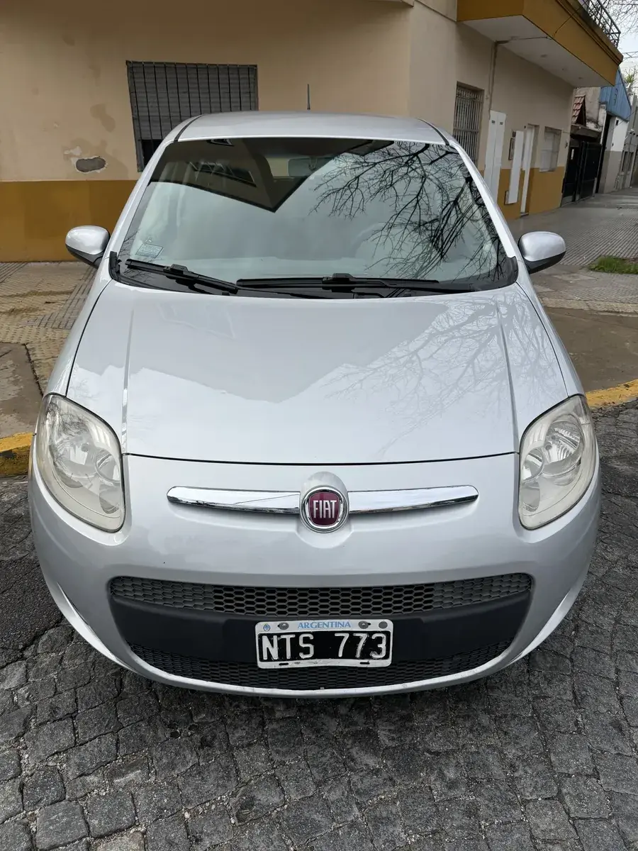 Fiat Palio 1.4 Attractive 85Cv 2014 - foto 3