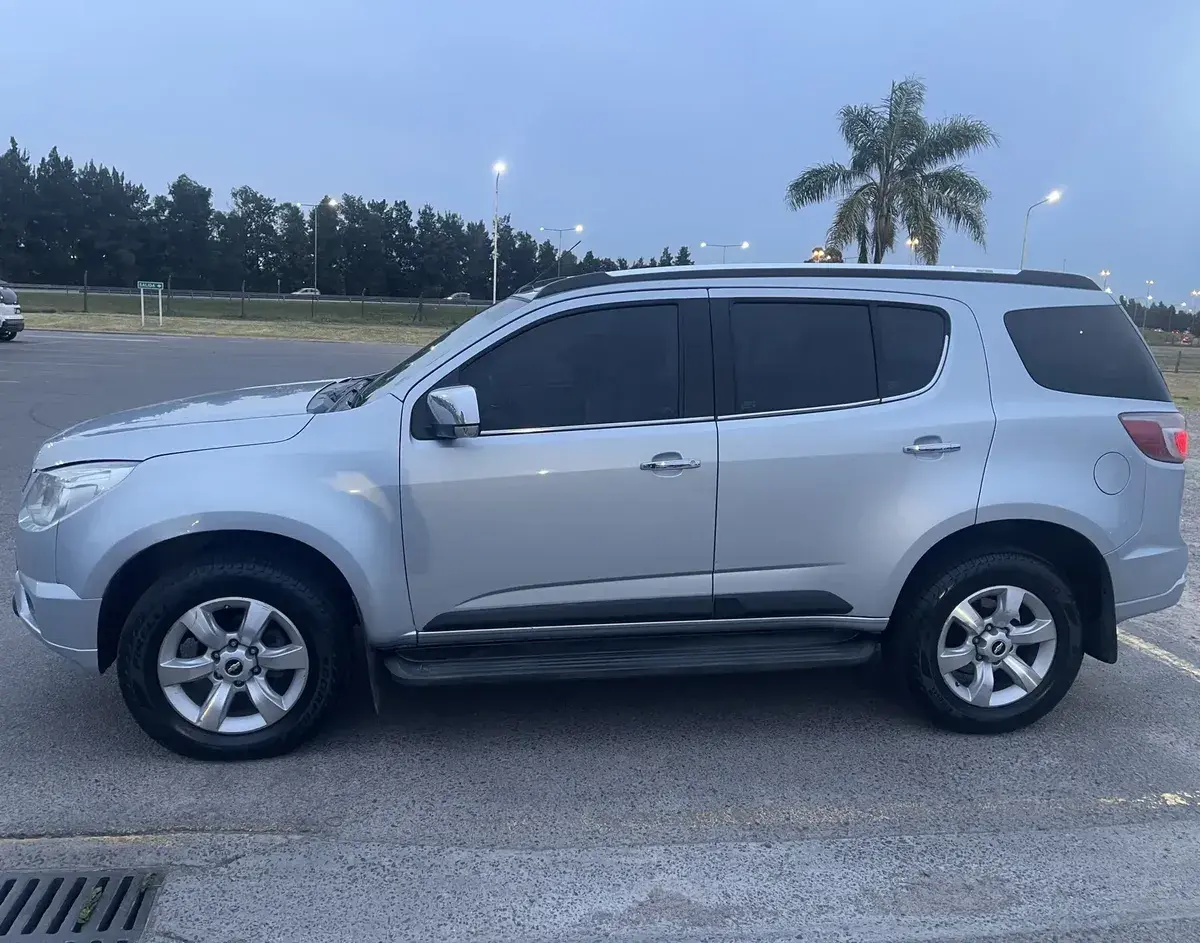 Chevrolet Trailblazer 2.8 4X4 Ltz At Tdci 180Cv 2013 - foto 3