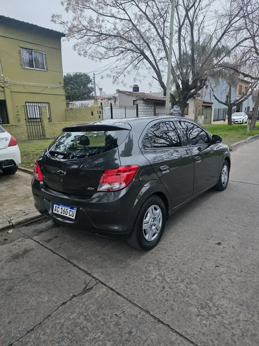 Chevrolet Onix 1.4 Joy Ls 98Cv 2018 - foto 4