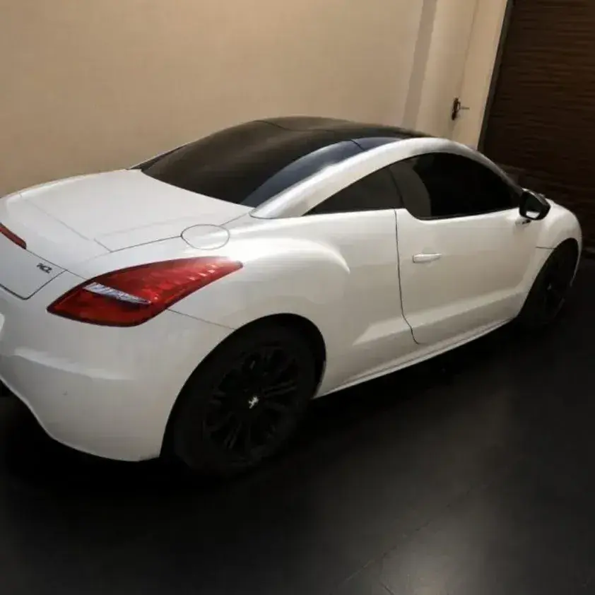 Peugeot Rcz 1.6 Carbon Concept Thp 200Cv 6Mt 2011 - foto 1