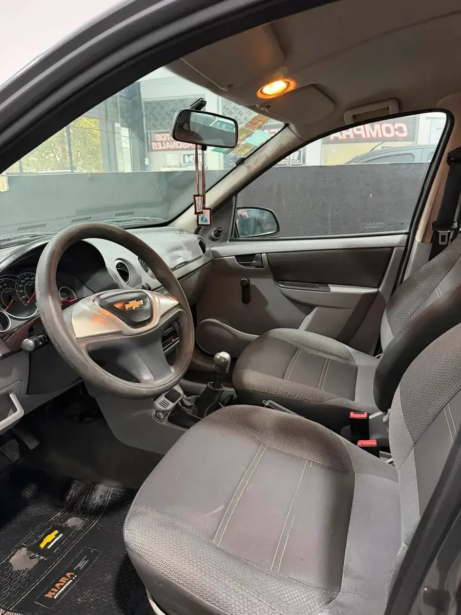 Chevrolet Prisma 1.4 Ls 92Cv 2011 - foto 3
