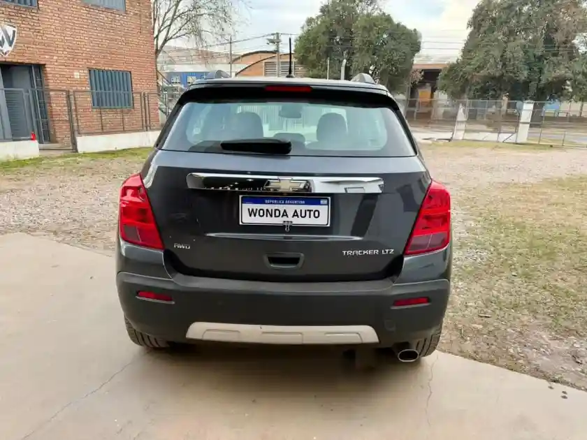 Chevrolet Tracker 1.8 Ltz+ Awd At 140Cv 2016 - foto 5
