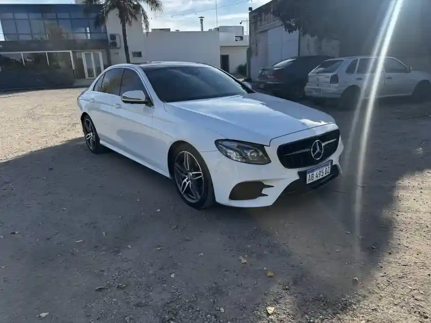Mercedes-Benz Clase E 3.0 E400 Amg-Line 333Cv 2017 - foto 3