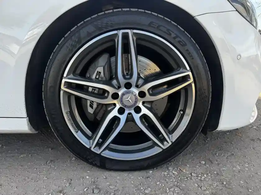 Mercedes-Benz Clase E 3.0 E400 Amg-Line 333Cv 2017 - foto 4
