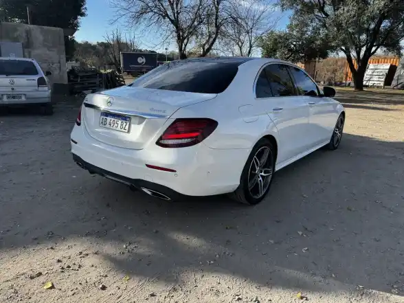 Mercedes-Benz Clase E 3.0 E400 Amg-Line 333Cv 2017 - foto 5