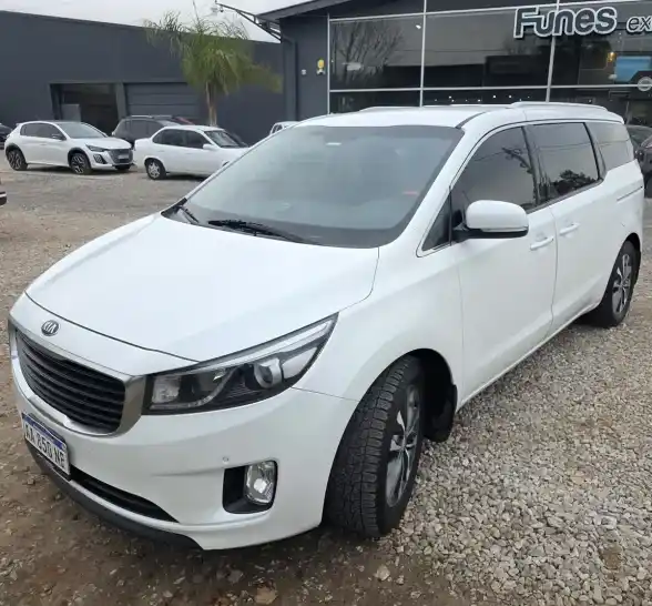 Kia Carnival 2.2 Crdi Ex Premium 2017 - foto 1