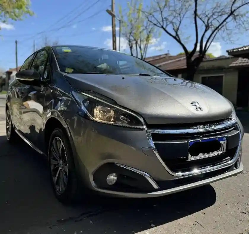 Peugeot 208 1.6 Allure 2017 - foto 3