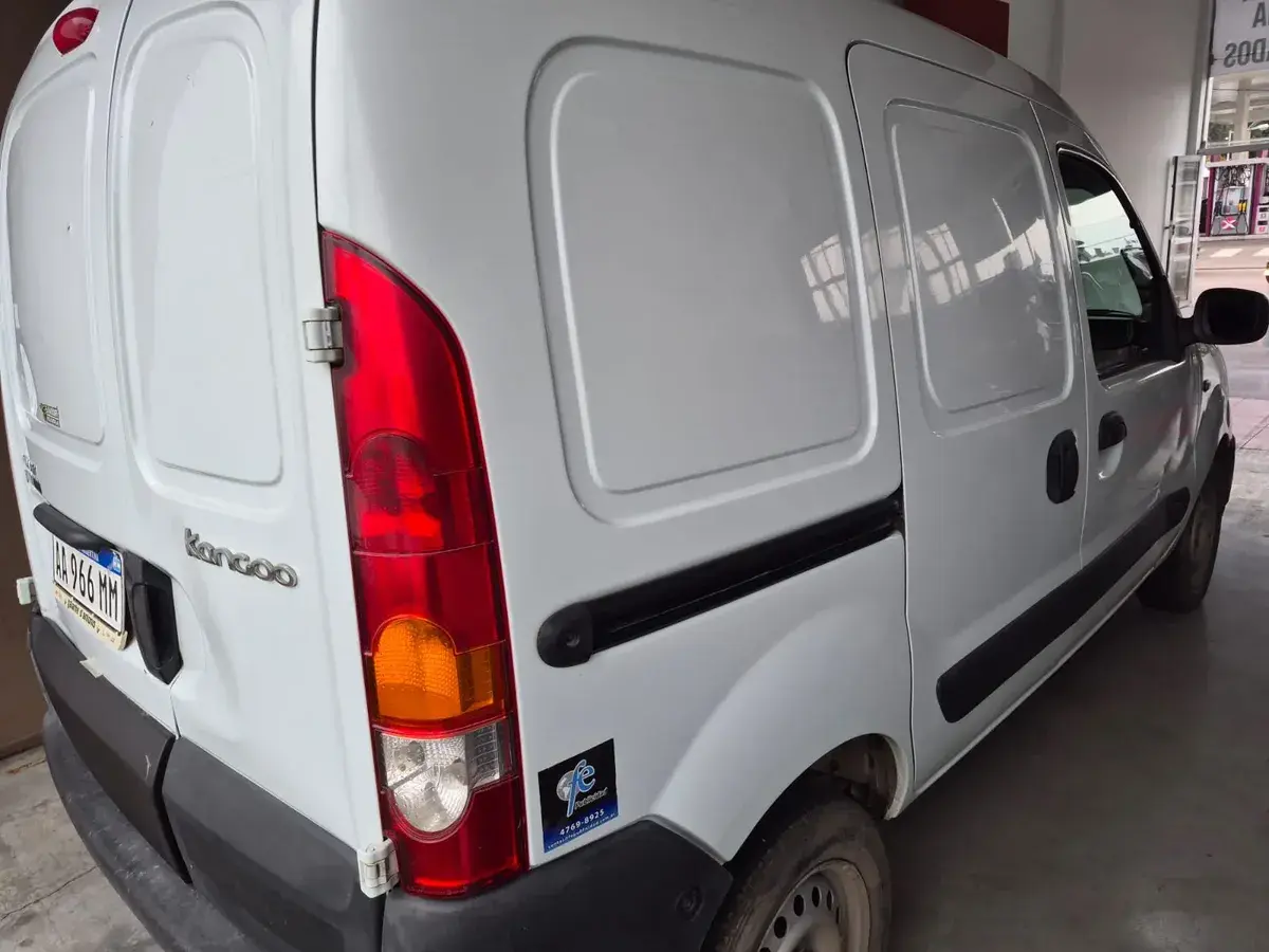 Renault Kangoo 1.6 Furgon Ph3 Confort 1Plc 2017 - foto 3