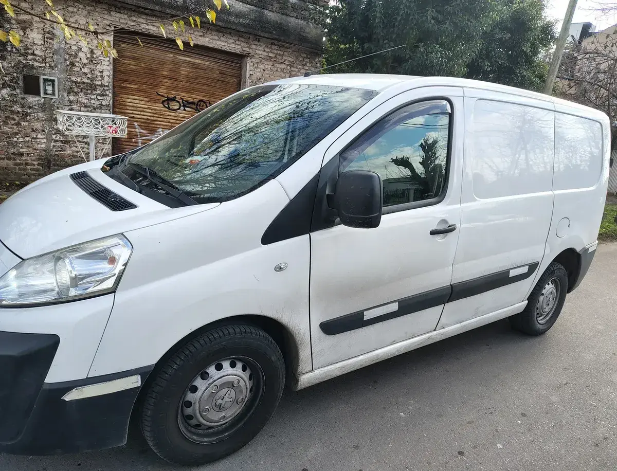 Peugeot Expert 2016 - foto 1