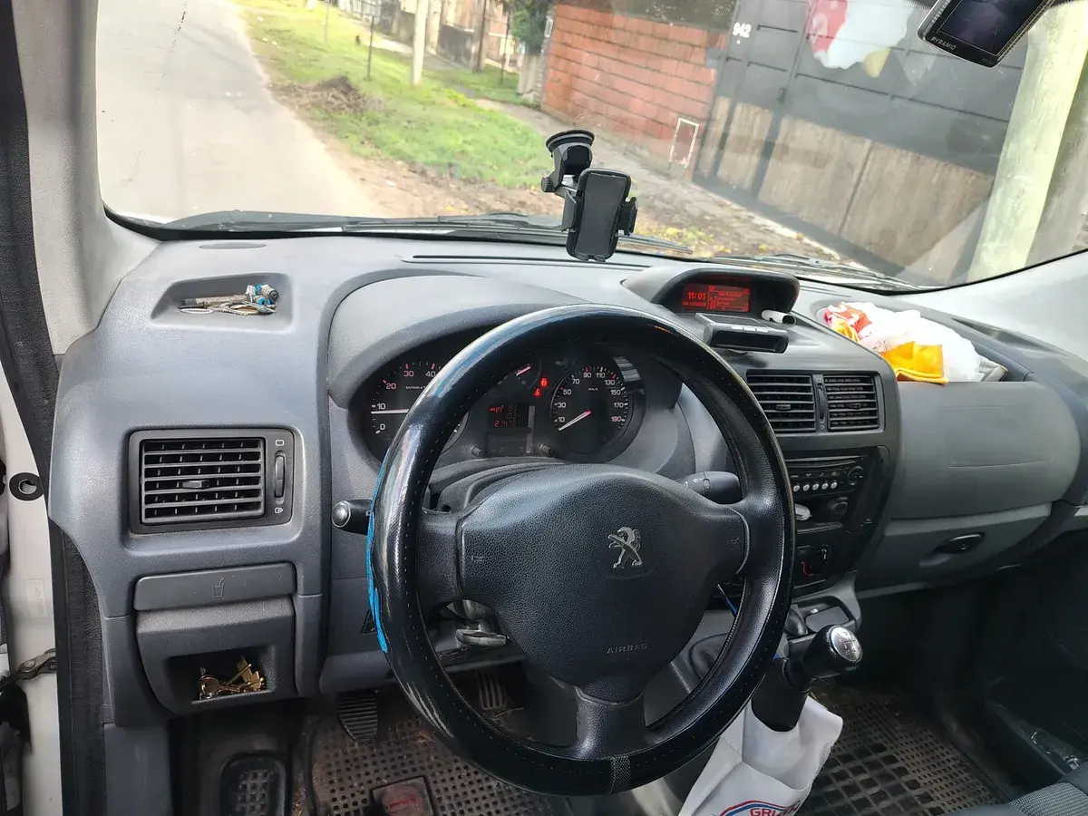 Peugeot Expert 1.6 Hdi Confort 2016 - foto 5