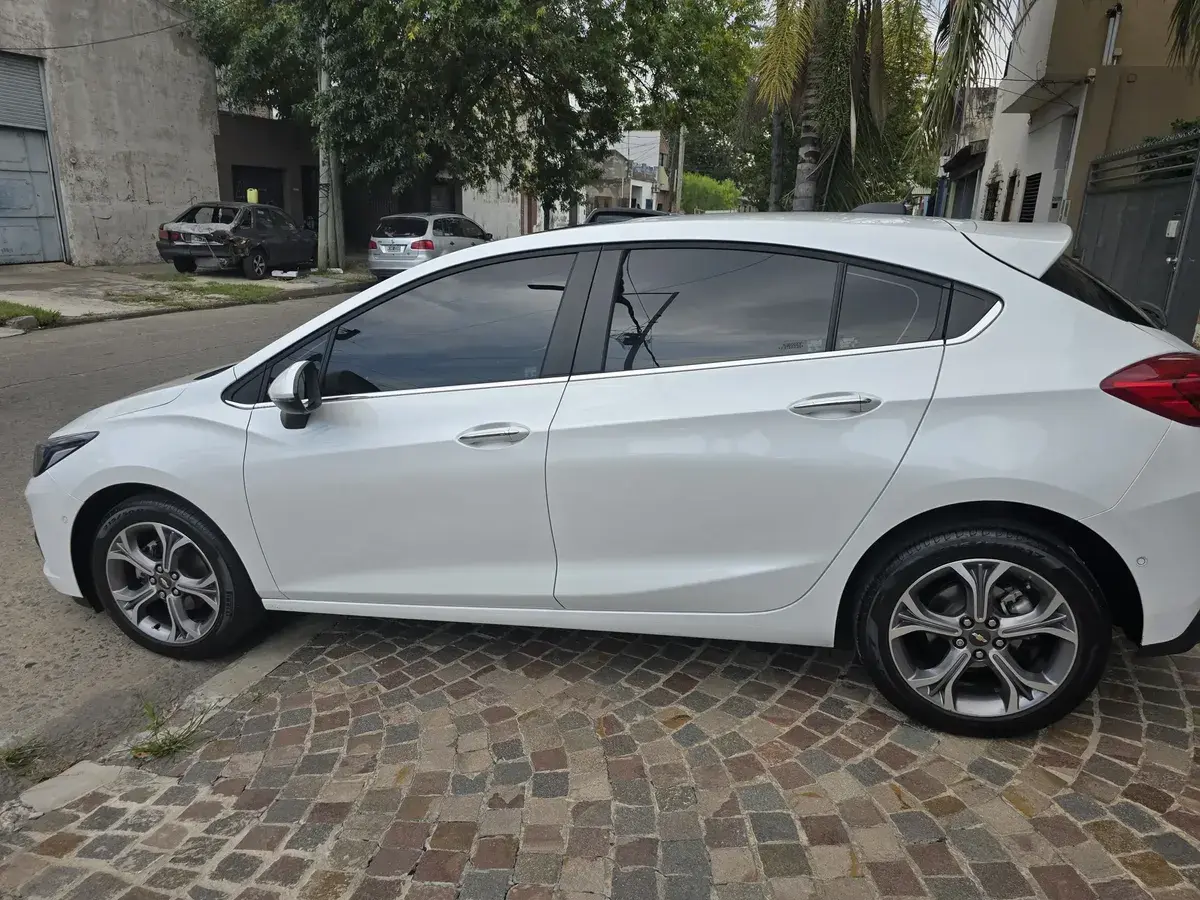 Chevrolet Cruze 5 1.4 Premier At 5P 2024 - foto 2