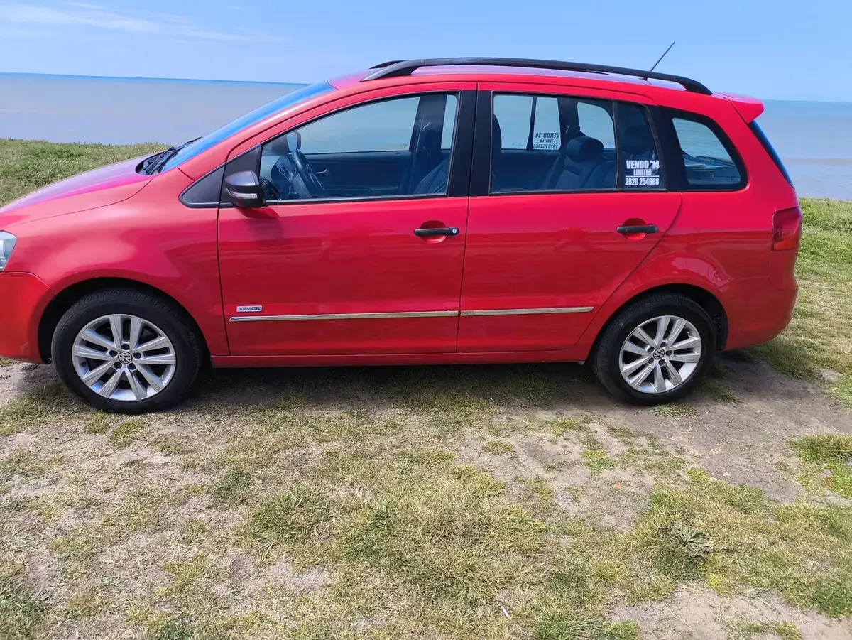 Volkswagen Suran 1.6 Limited Edition 2014 - foto 3