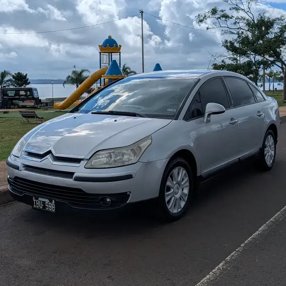 Citroën C4 2009 - foto 1