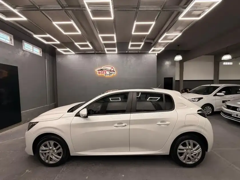 Peugeot 208 1.6 Active 2021 - foto 2