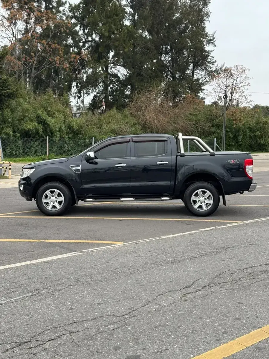 Ford Ranger 3.2 Cd 4X4 Xlt Tdci 200Cv 2012 - foto 2