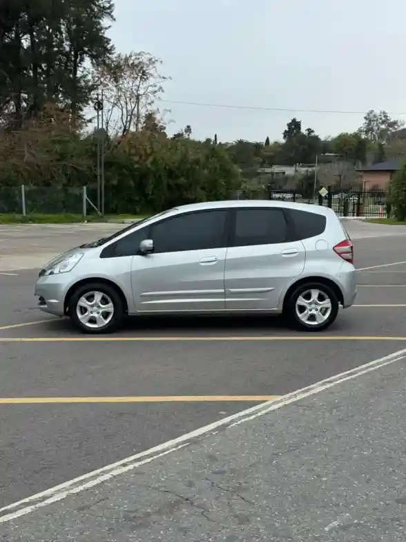 Honda Fit 1.4 Lx Mt 2010 - foto 2