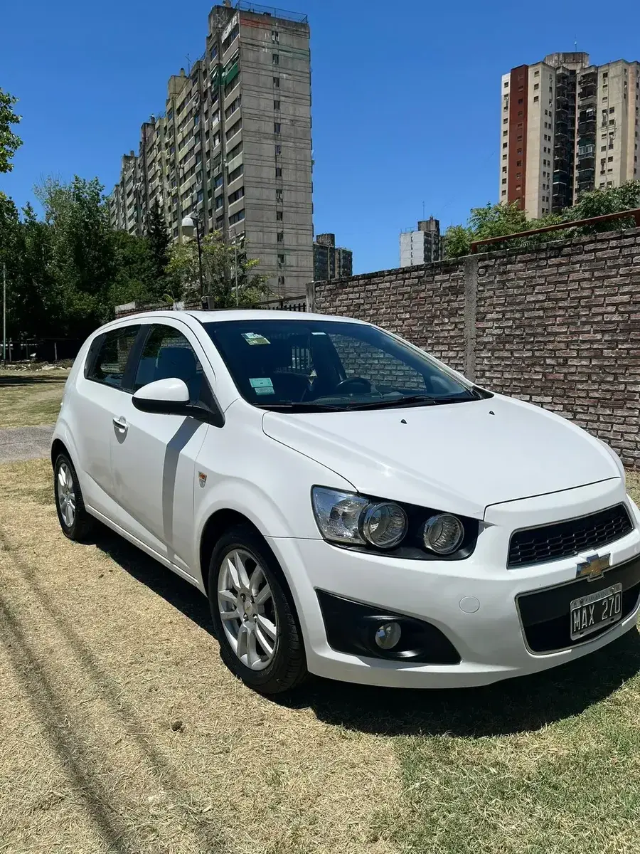 Chevrolet Sonic 1.6 Ltz Mt 2013 - foto 1
