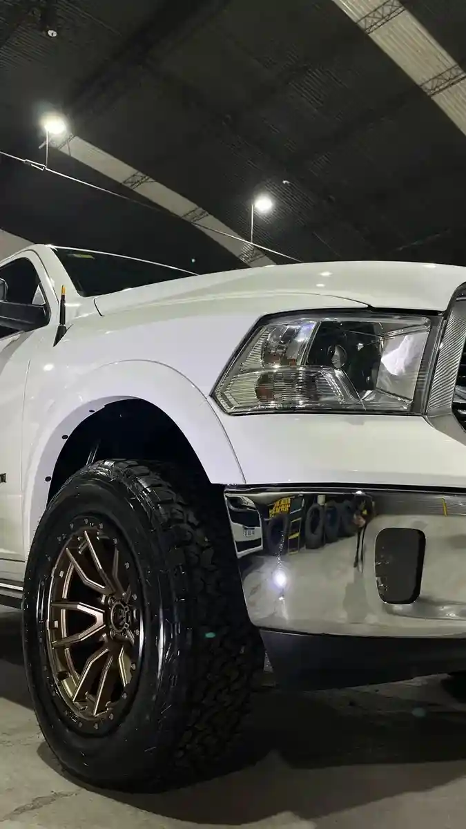 Ram 1500 5.7 Laramie Atx V8 2022 - foto 4